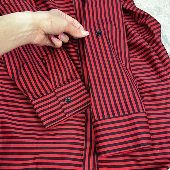 Chicos Button Front Tunic Shirt Long Sleeve Red Black Stripe Wrinkle Resistant 3 - Picture 5 of 10